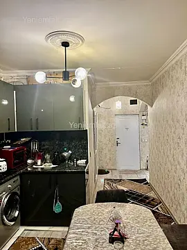 Satılır 2 otaqlı köhnə tikili 65 m²