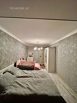 Satılır 2 otaqlı köhnə tikili 65 m²