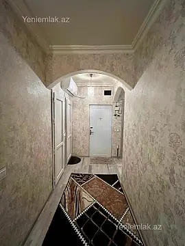 Satılır 2 otaqlı köhnə tikili 65 m²