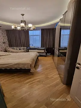 Satılır 3 otaqlı yeni tikili 110 m²