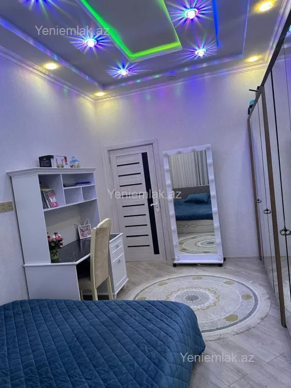 Satılır 3 otaqlı yeni tikili 70 m²