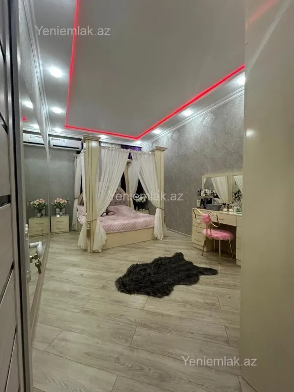 Satılır 3 otaqlı yeni tikili 70 m²
