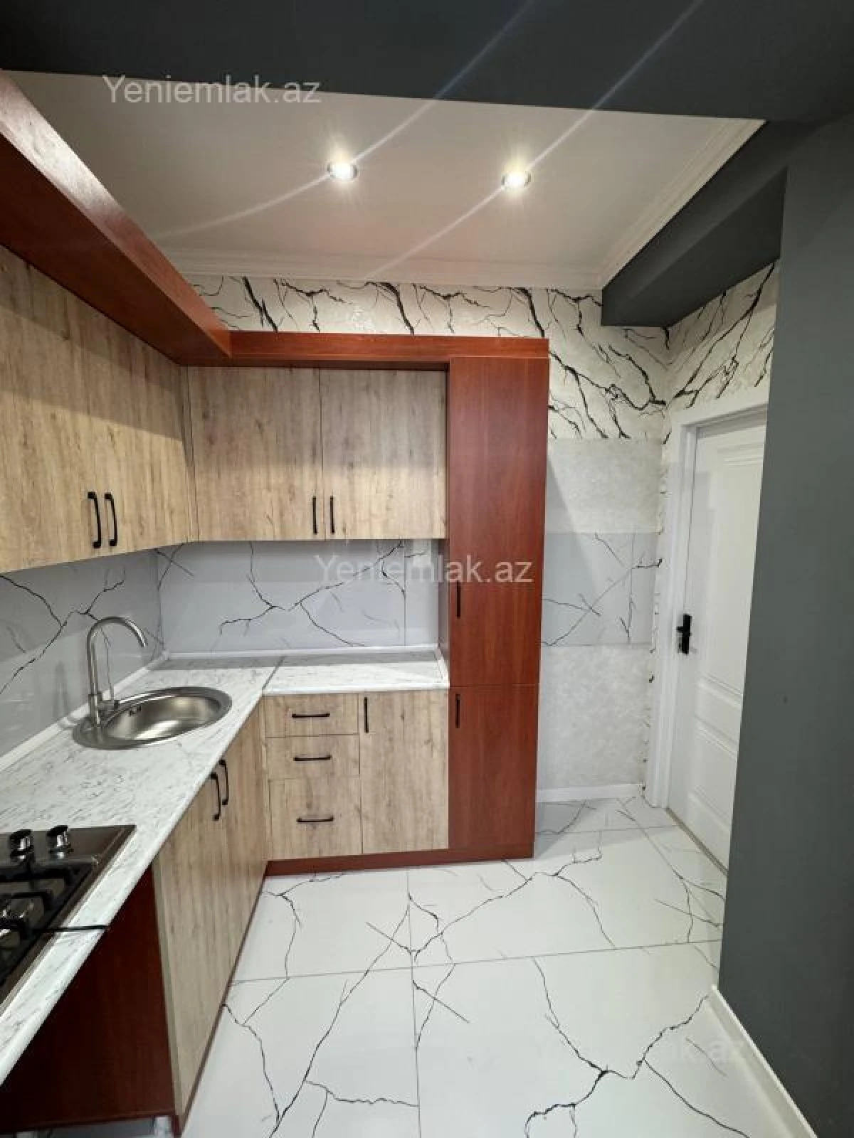 Satılır 2 otaqlı yeni tikili 58 m²