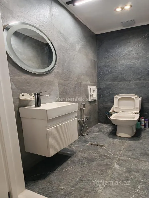 Satılır 3 otaqlı yeni tikili 110 m²