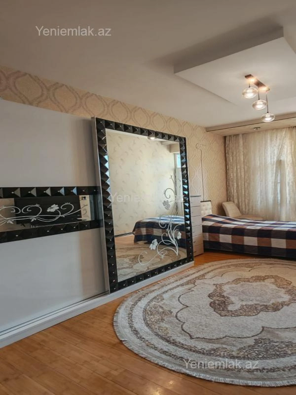 Satılır 3 otaqlı yeni tikili 110 m²