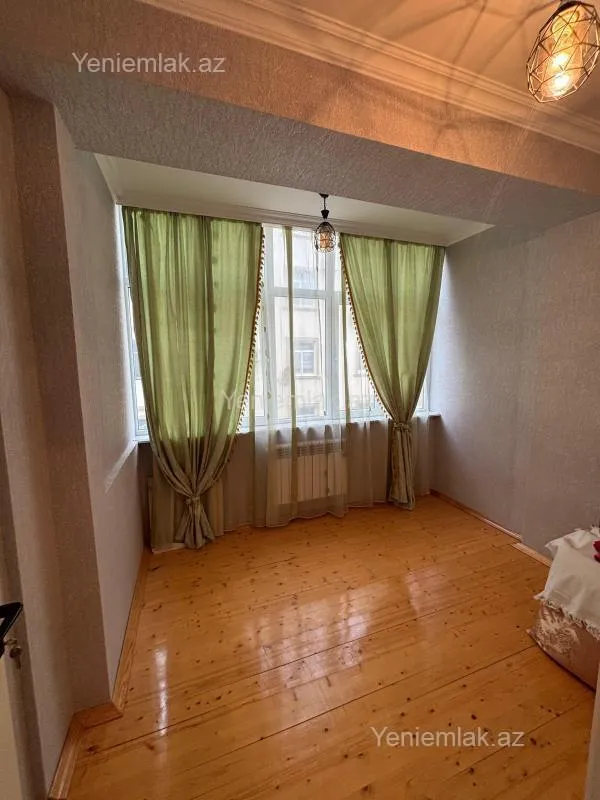Satılır 2 otaqlı yeni tikili 40 m²