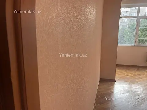 Satılır 2 otaqlı yeni tikili 60 m²