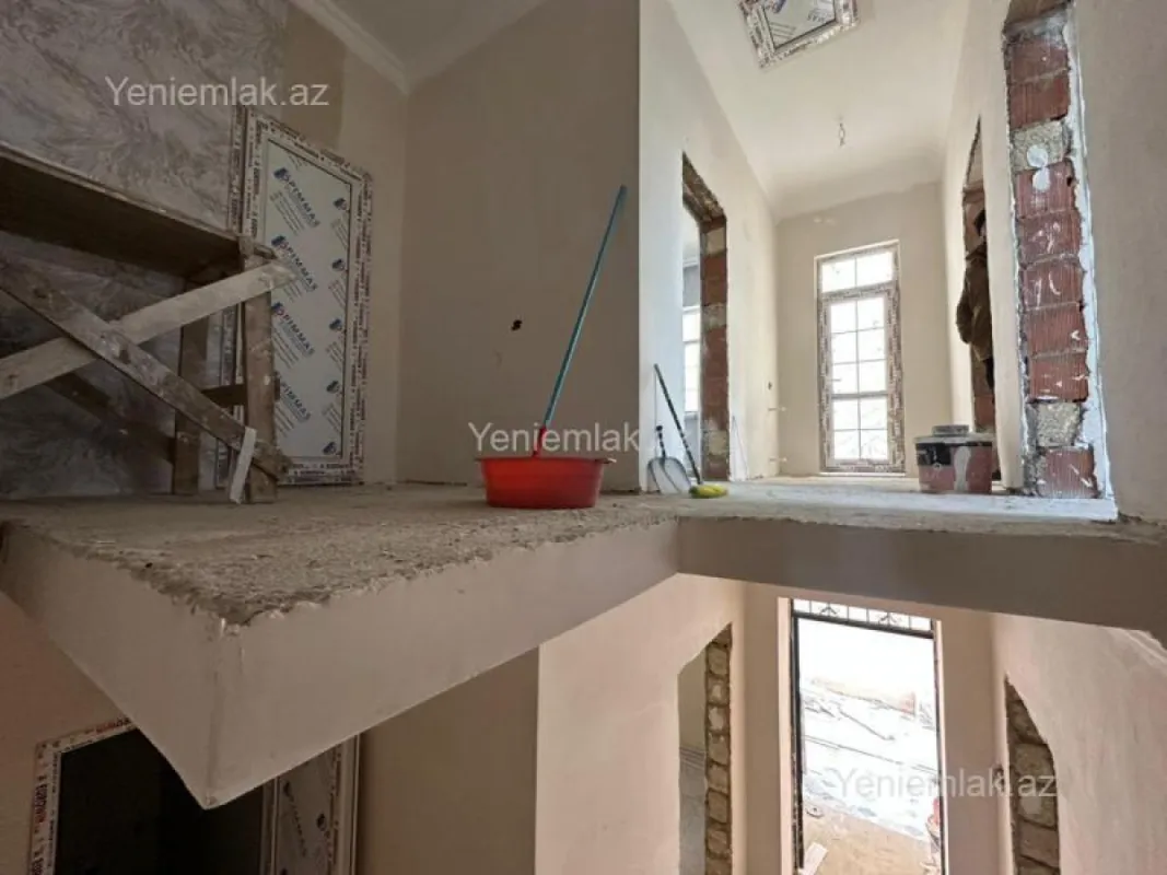 Satılır 5 otaqlı həyət evi 90 m²