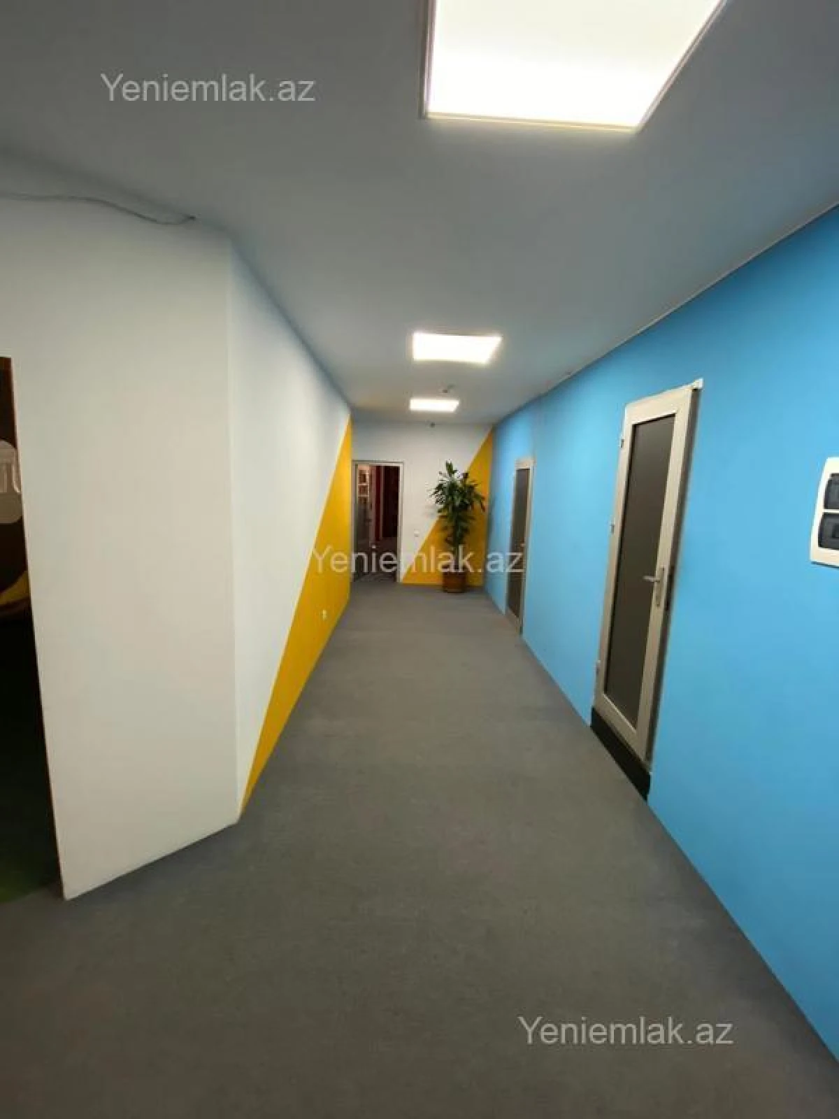 Satılır 8 otaqlı ofis 249 m²