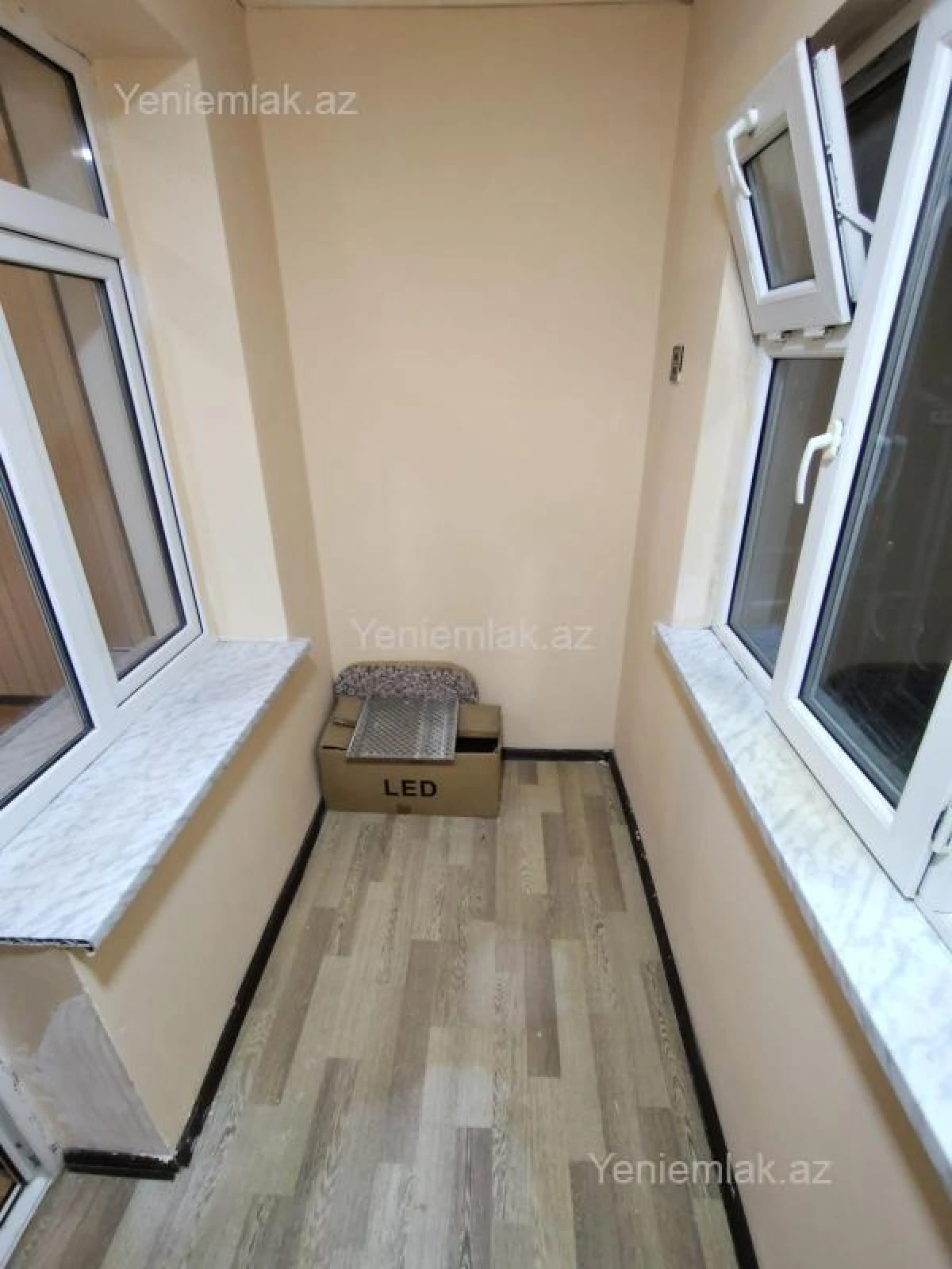 Satılır 3 otaqlı köhnə tikili 66 m²