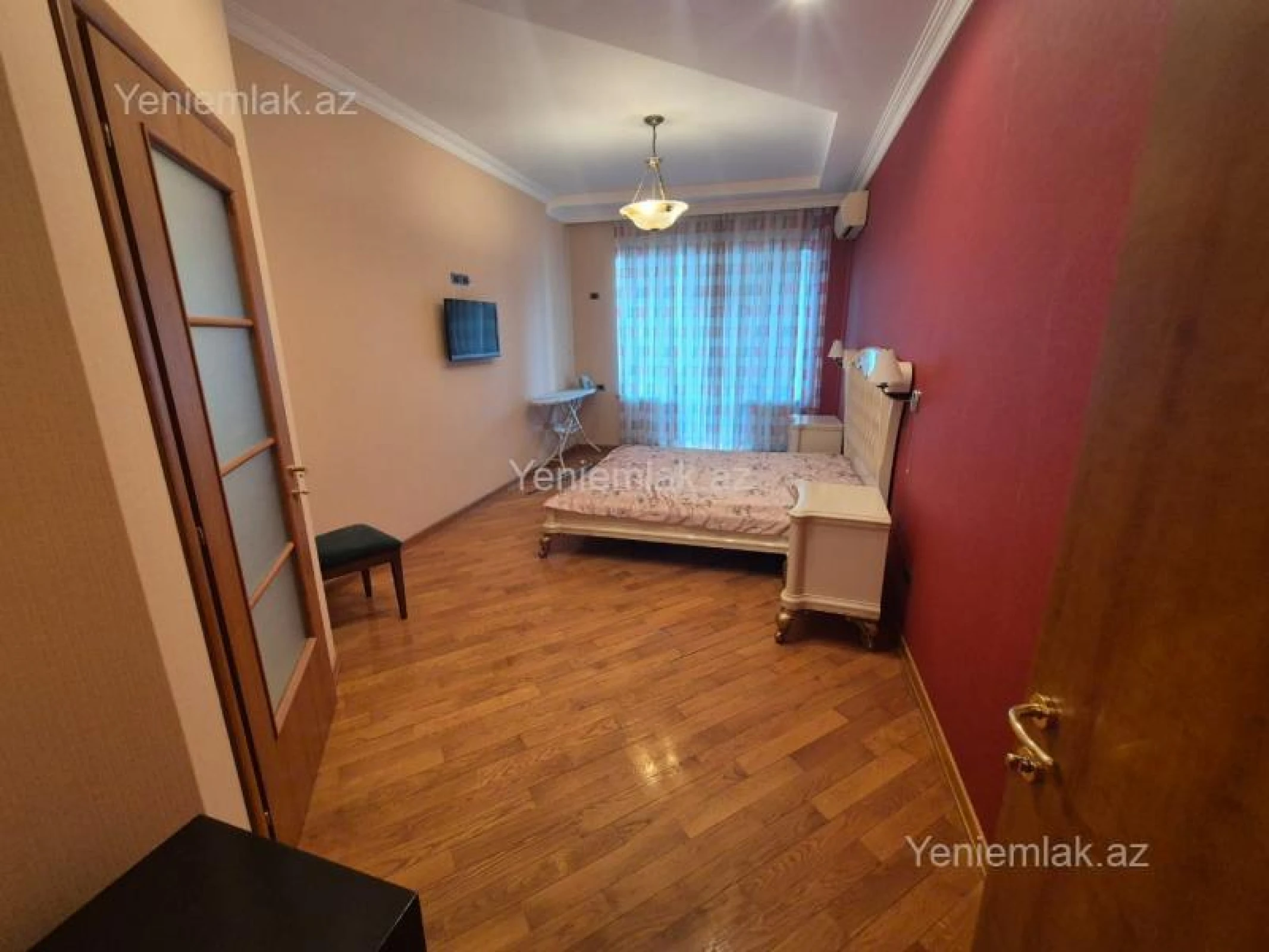 Satılır 3 otaqlı yeni tikili 181 m²
