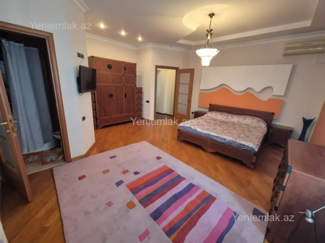 Satılır 3 otaqlı yeni tikili 181 m²