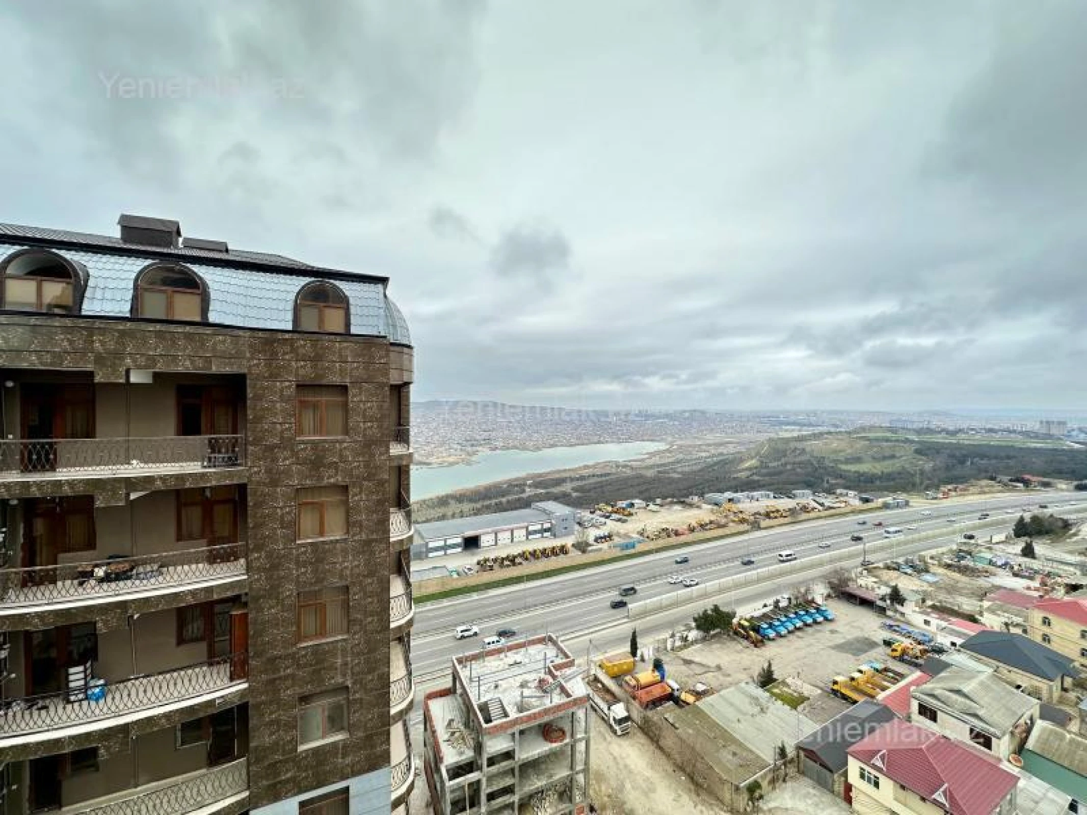Satılır 4 otaqlı yeni tikili 115.57 m²
