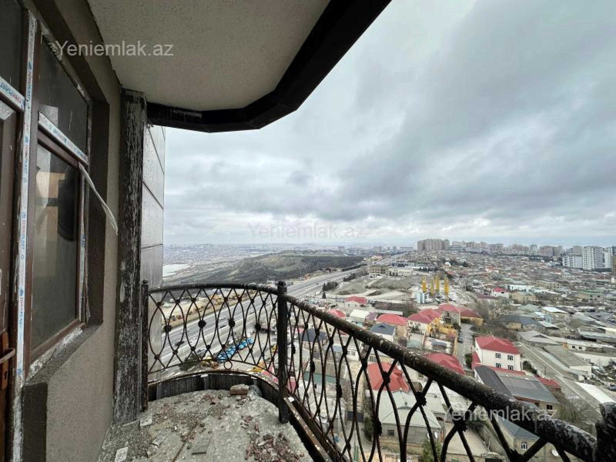 Satılır 4 otaqlı yeni tikili 115.57 m²