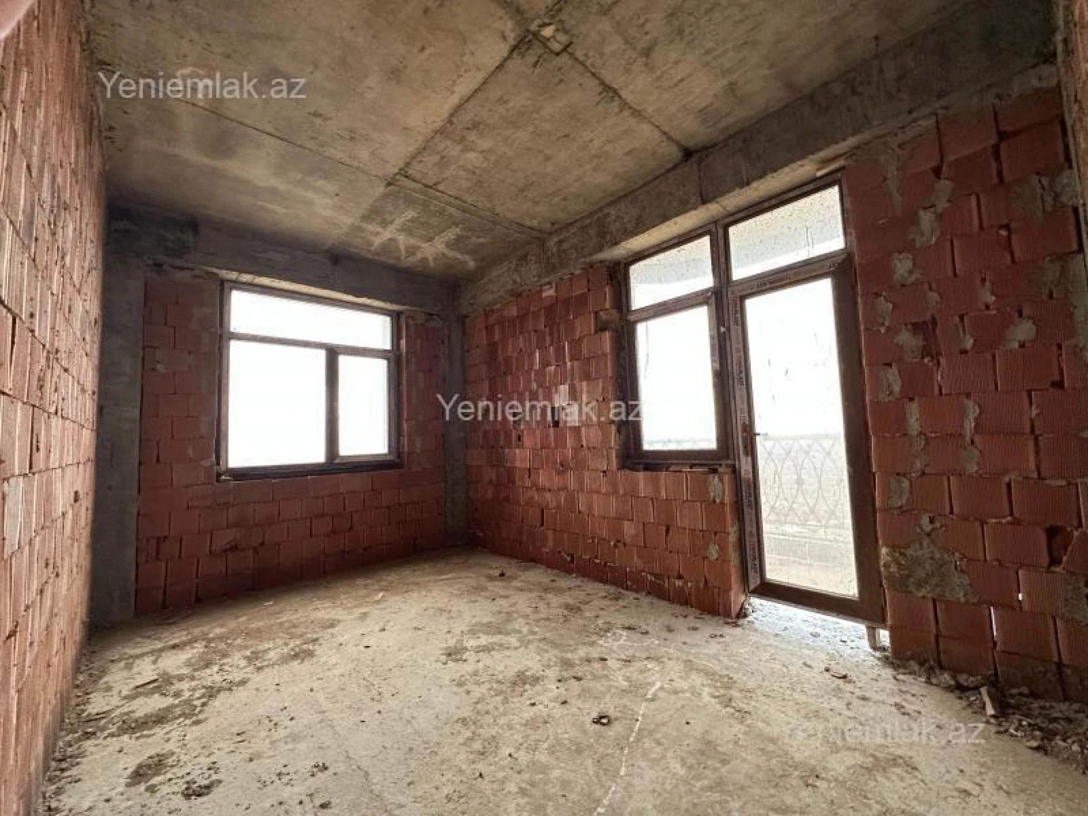 Satılır 4 otaqlı yeni tikili 115.57 m²