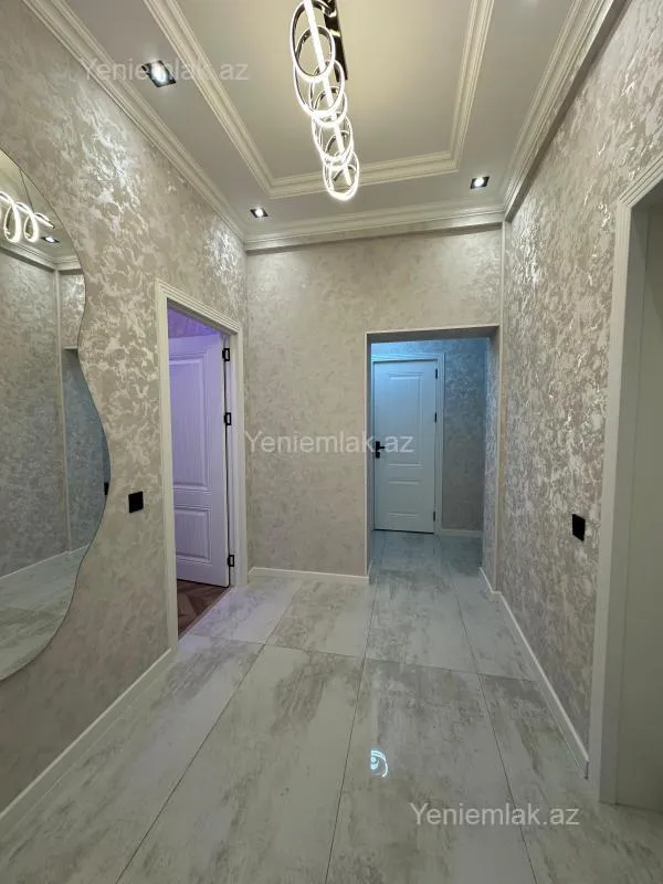 Satılır 2 otaqlı yeni tikili 65 m²