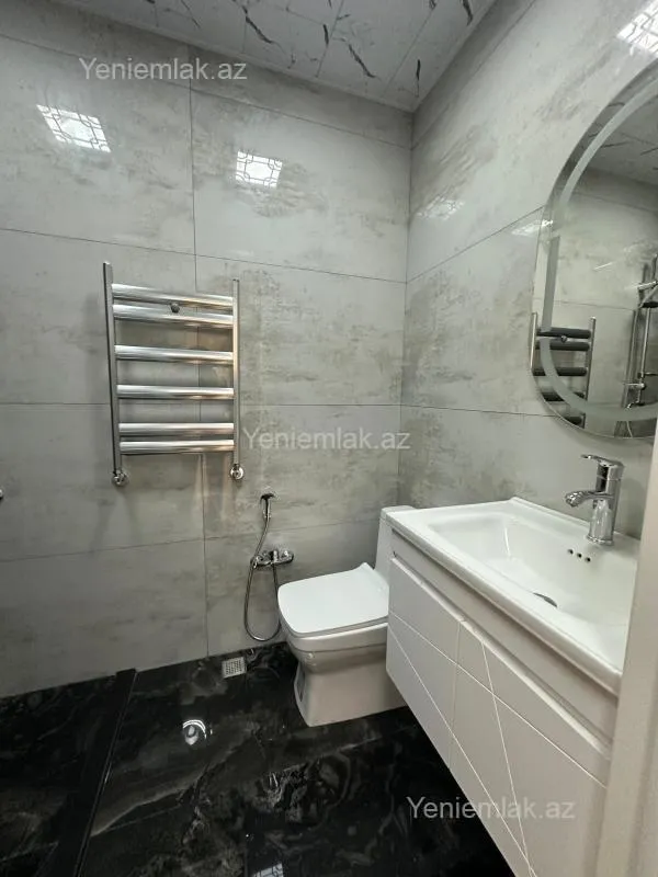 Satılır 2 otaqlı yeni tikili 65 m²