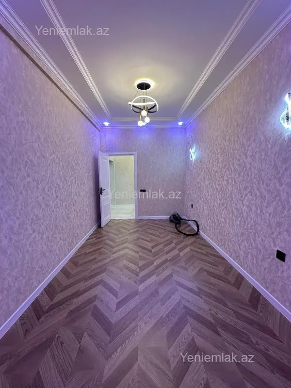 Satılır 2 otaqlı yeni tikili 65 m²