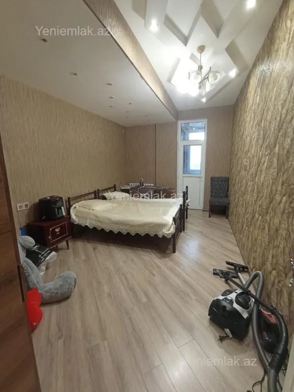 Satılır 3 otaqlı yeni tikili 81 m²