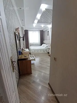 Satılır 3 otaqlı yeni tikili 81 m²