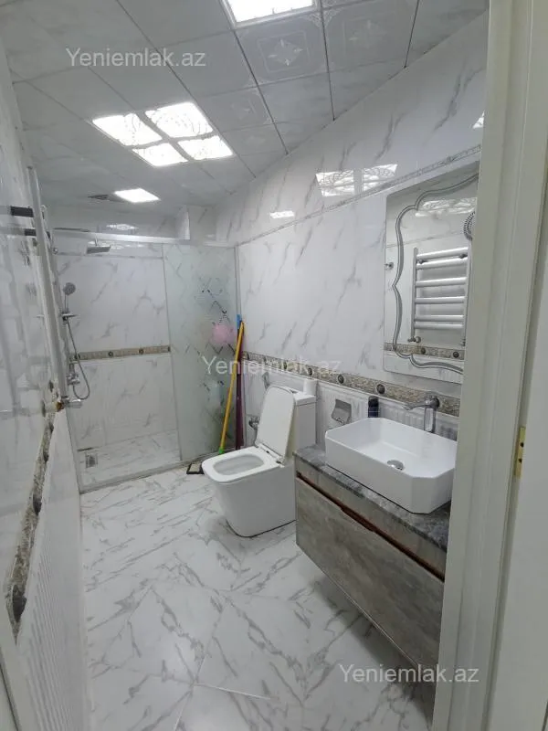 Satılır 3 otaqlı yeni tikili 81 m²