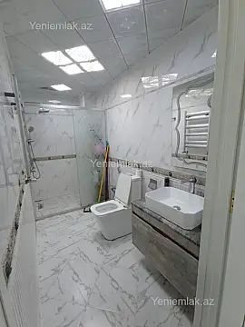 Satılır 3 otaqlı yeni tikili 81 m²