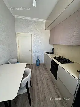 Satılır 1 otaqlı yeni tikili 42 m²