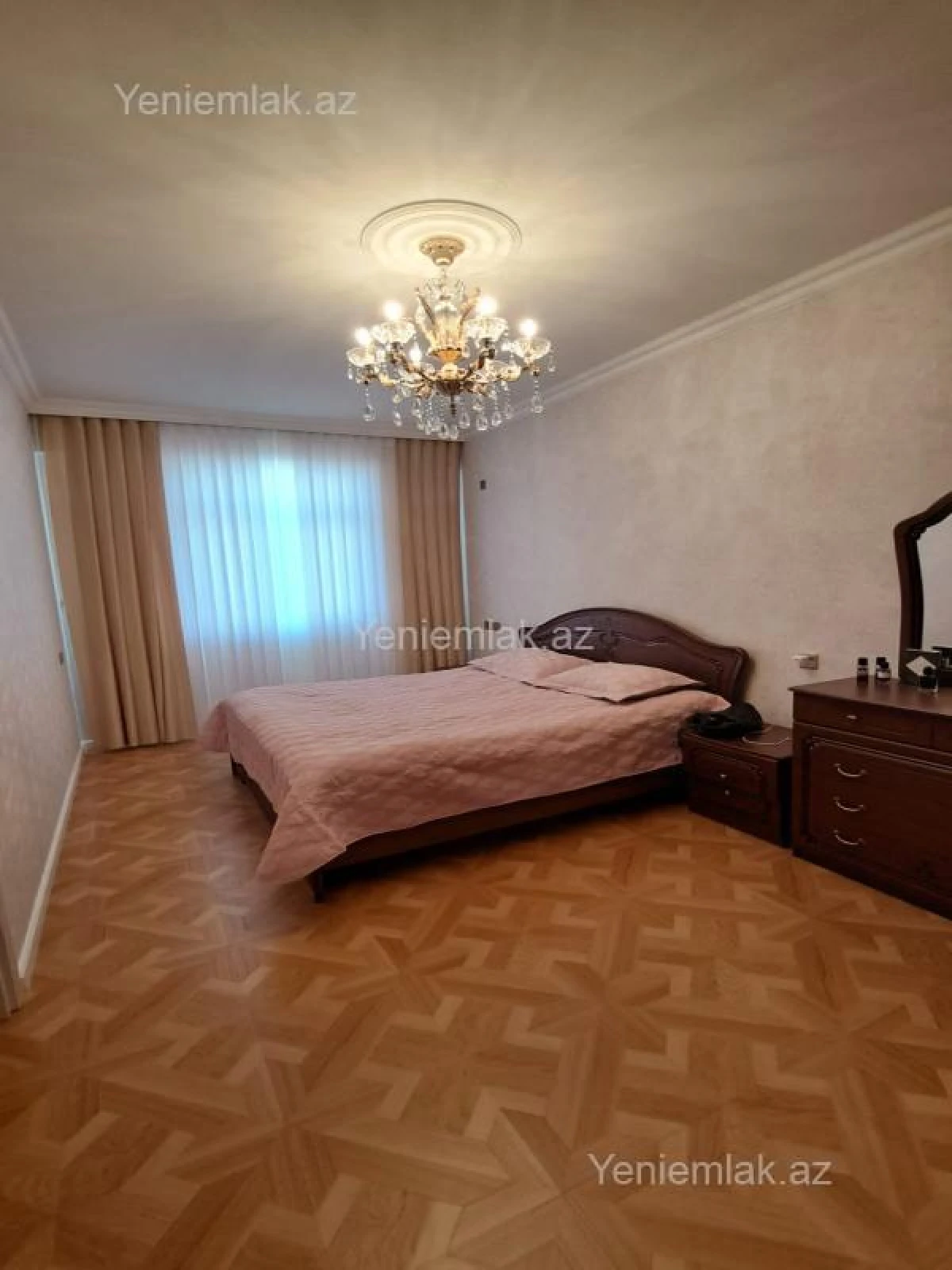 Satılır 4 otaqlı yeni tikili 124 m²