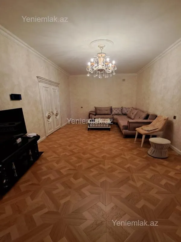 Satılır 4 otaqlı yeni tikili 124 m²