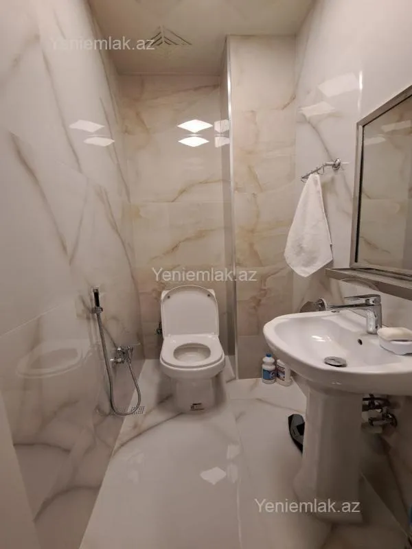 Satılır 4 otaqlı yeni tikili 124 m²