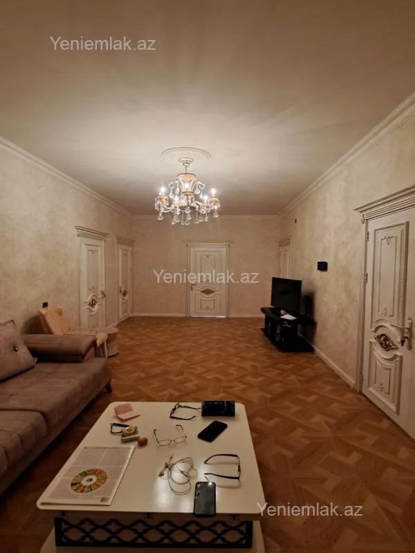 Satılır 4 otaqlı yeni tikili 124 m²