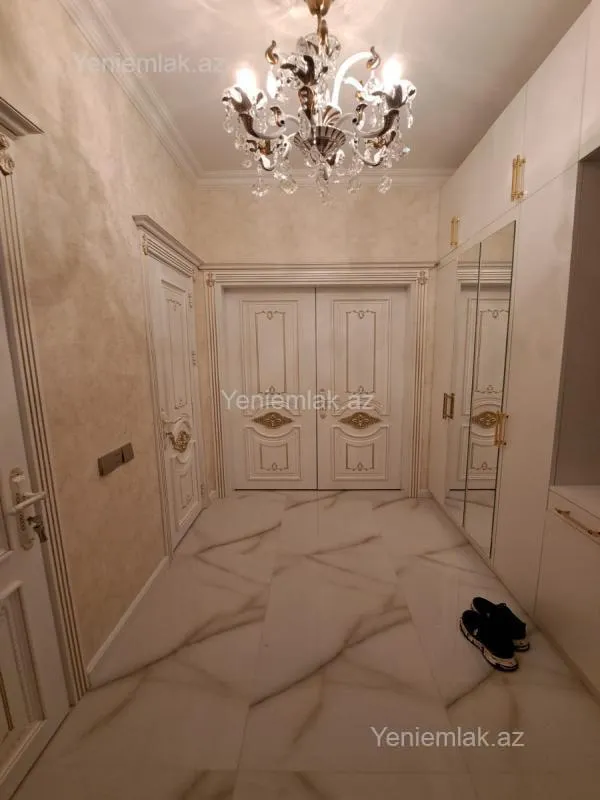 Satılır 4 otaqlı yeni tikili 124 m²