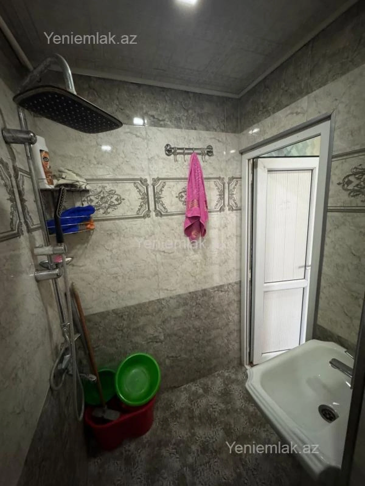 Satılır 2 otaqlı köhnə tikili 40 m²
