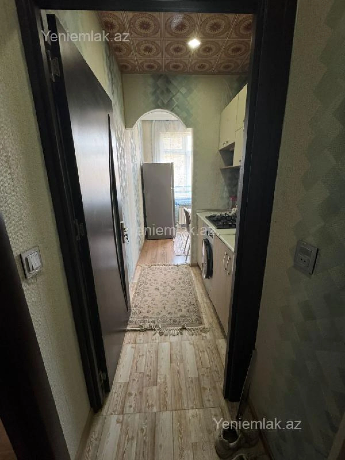 Satılır 2 otaqlı köhnə tikili 40 m²
