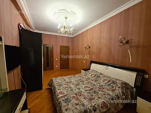 Satılır 4 otaqlı yeni tikili 170 m²