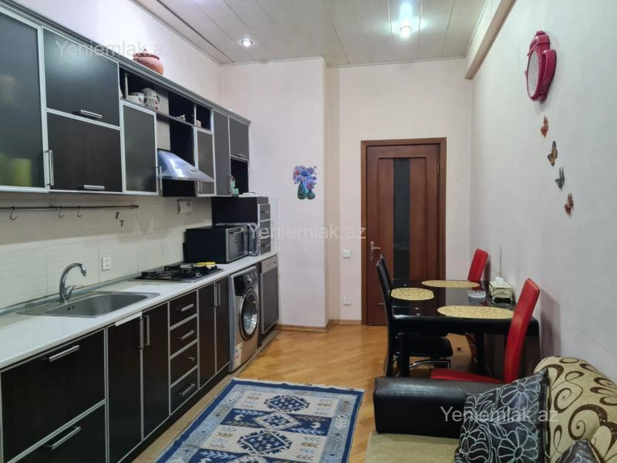 Satılır 4 otaqlı yeni tikili 170 m²