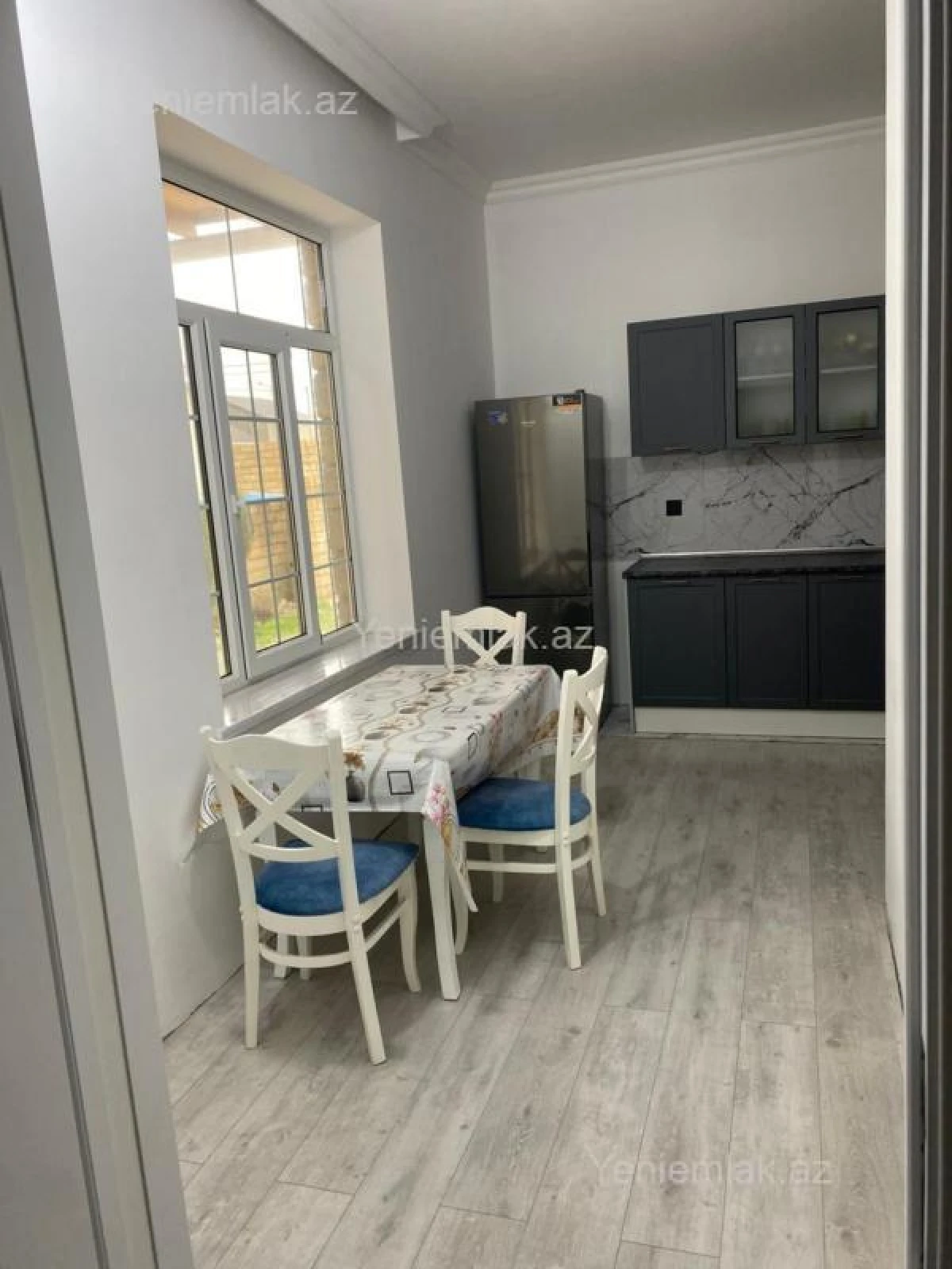 Satılır 4 otaqlı həyət evi 175 m²