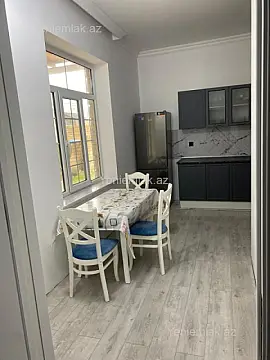 Satılır 4 otaqlı həyət evi 175 m²