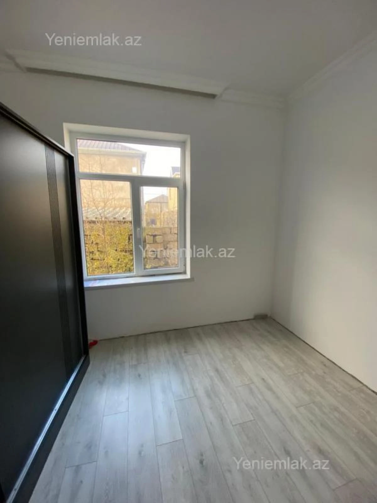 Satılır 4 otaqlı həyət evi 175 m²