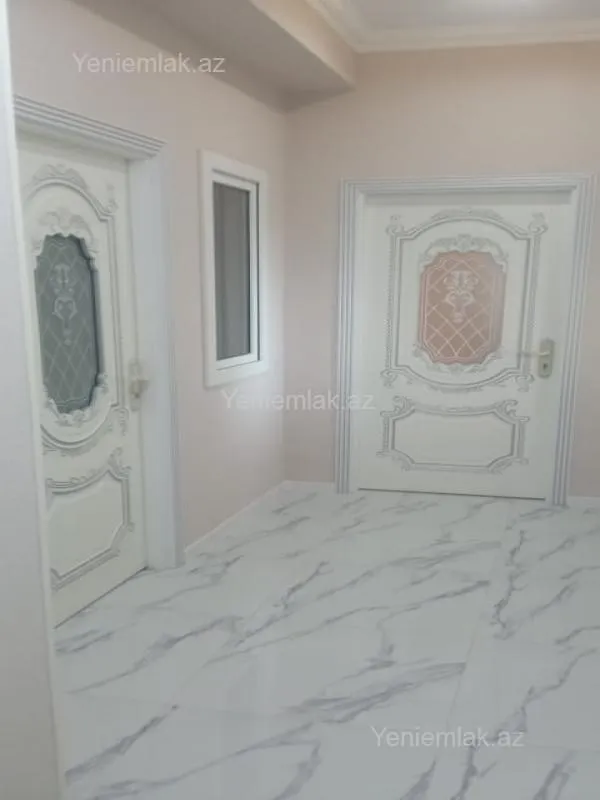 Satılır 3 otaqlı yeni tikili 93 m²