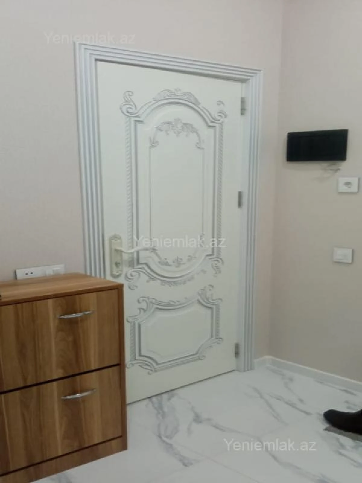 Satılır 3 otaqlı yeni tikili 93 m²