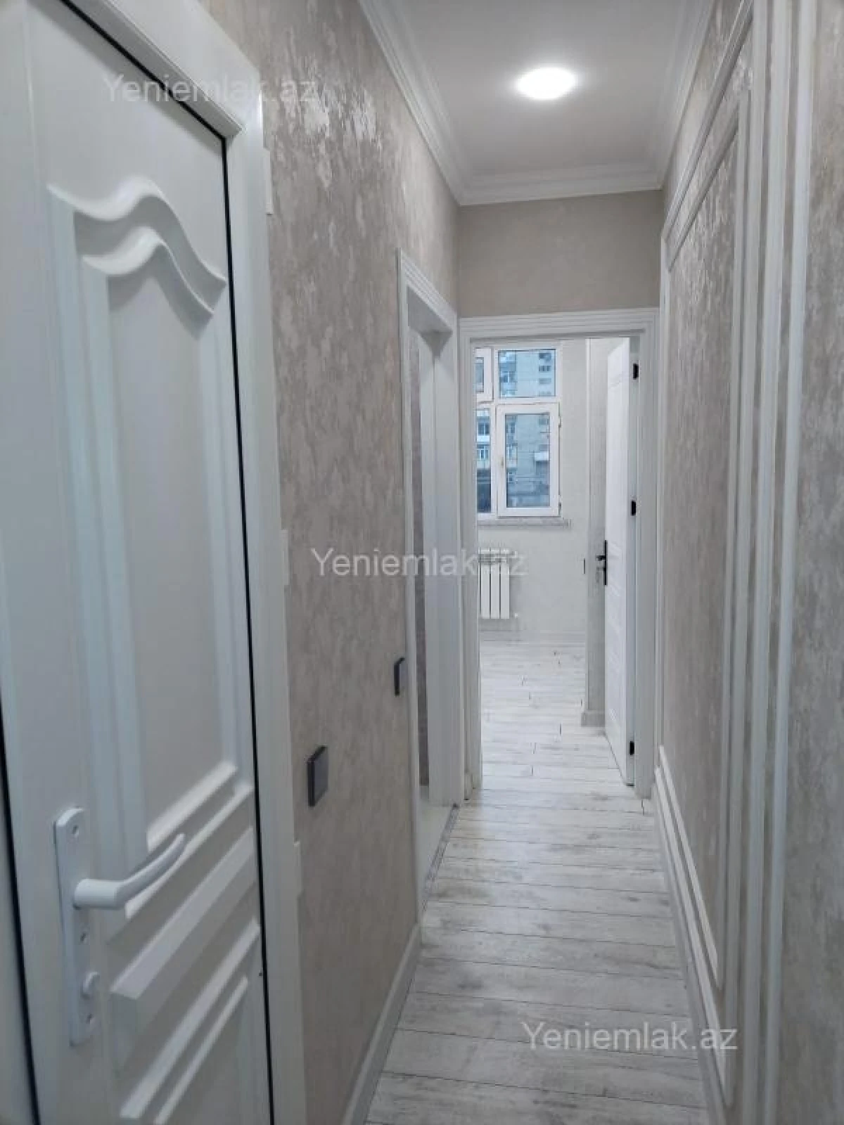 Satılır 2 otaqlı köhnə tikili 40 m²