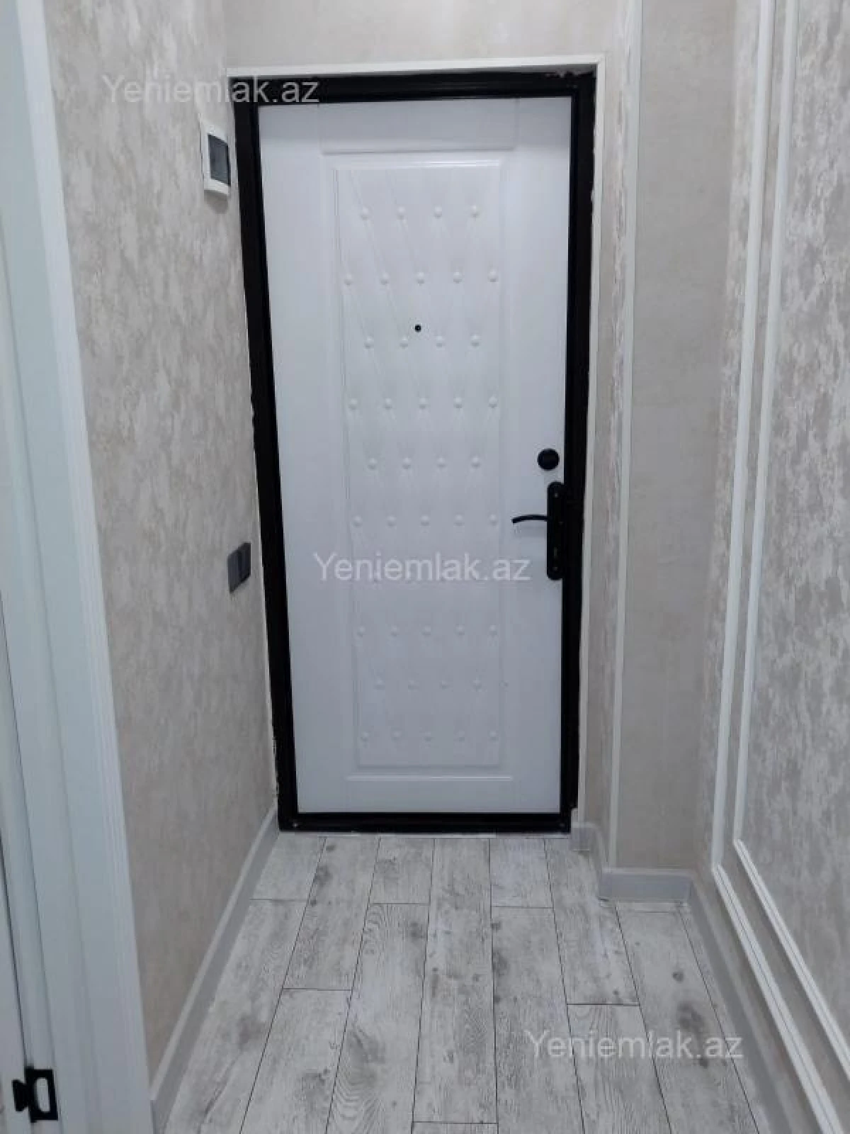 Satılır 2 otaqlı köhnə tikili 40 m²