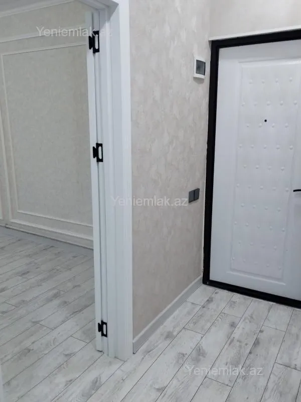 Satılır 2 otaqlı köhnə tikili 40 m²
