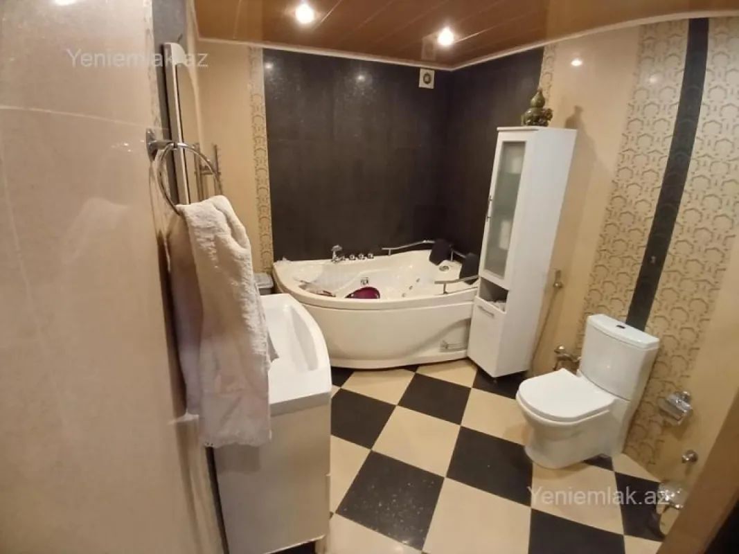 Satılır 4 otaqlı yeni tikili 170 m²