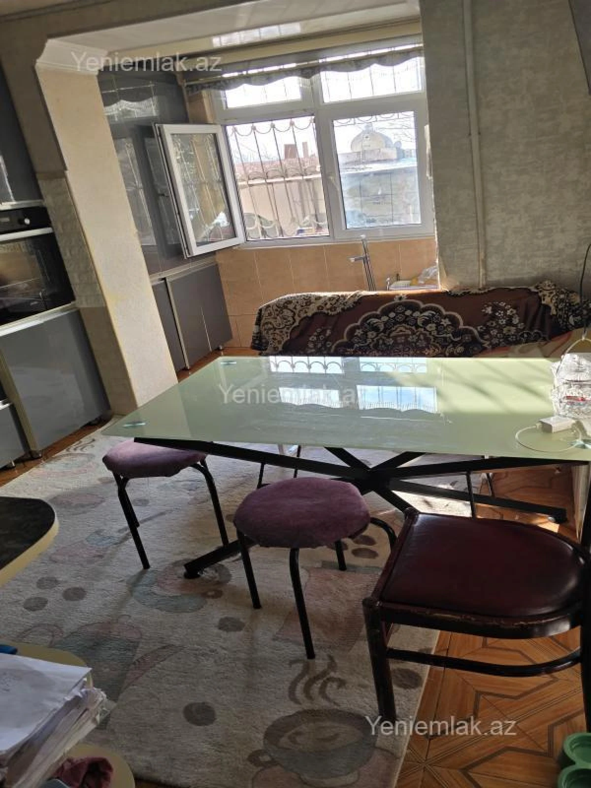 Satılır 4 otaqlı köhnə tikili 100 m²