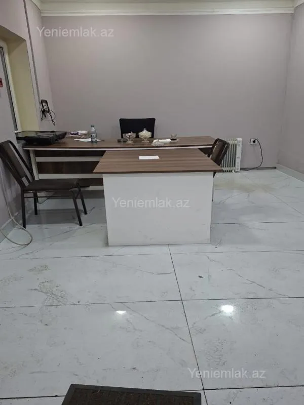 Satılır 1 otaqlı obyekt 700 m²