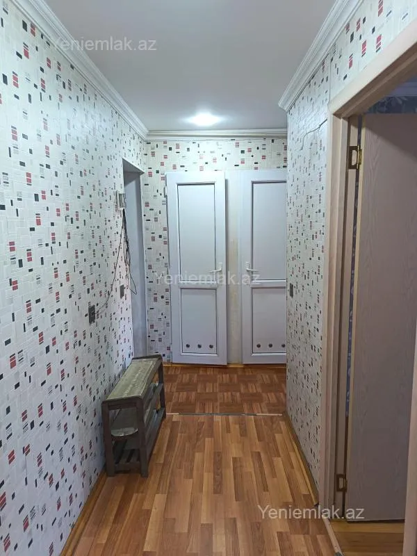 Satılır 2 otaqlı köhnə tikili 55 m²