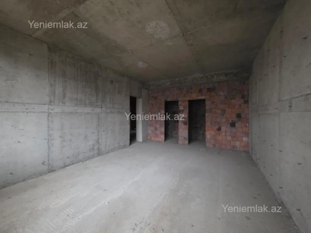 Satılır 4 otaqlı yeni tikili 220 m²