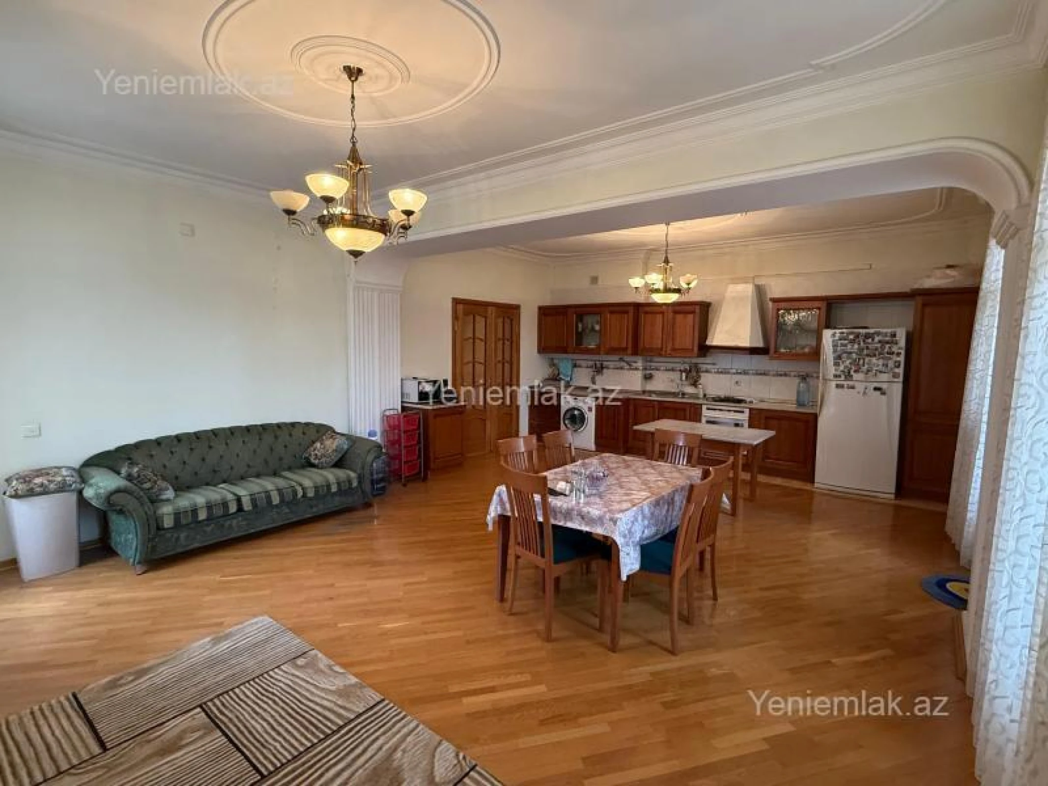 Satılır 7 otaqlı yeni tikili 300 m²